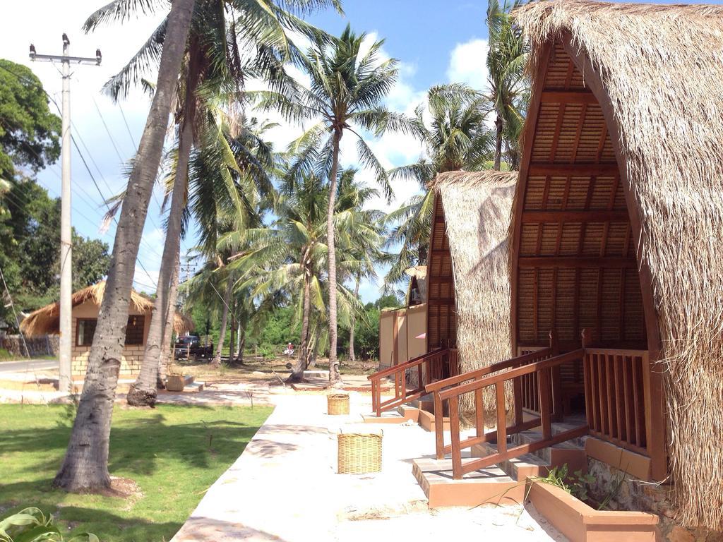 Karimun Lumbung Hotel Ilhas Karimunjava Exterior foto